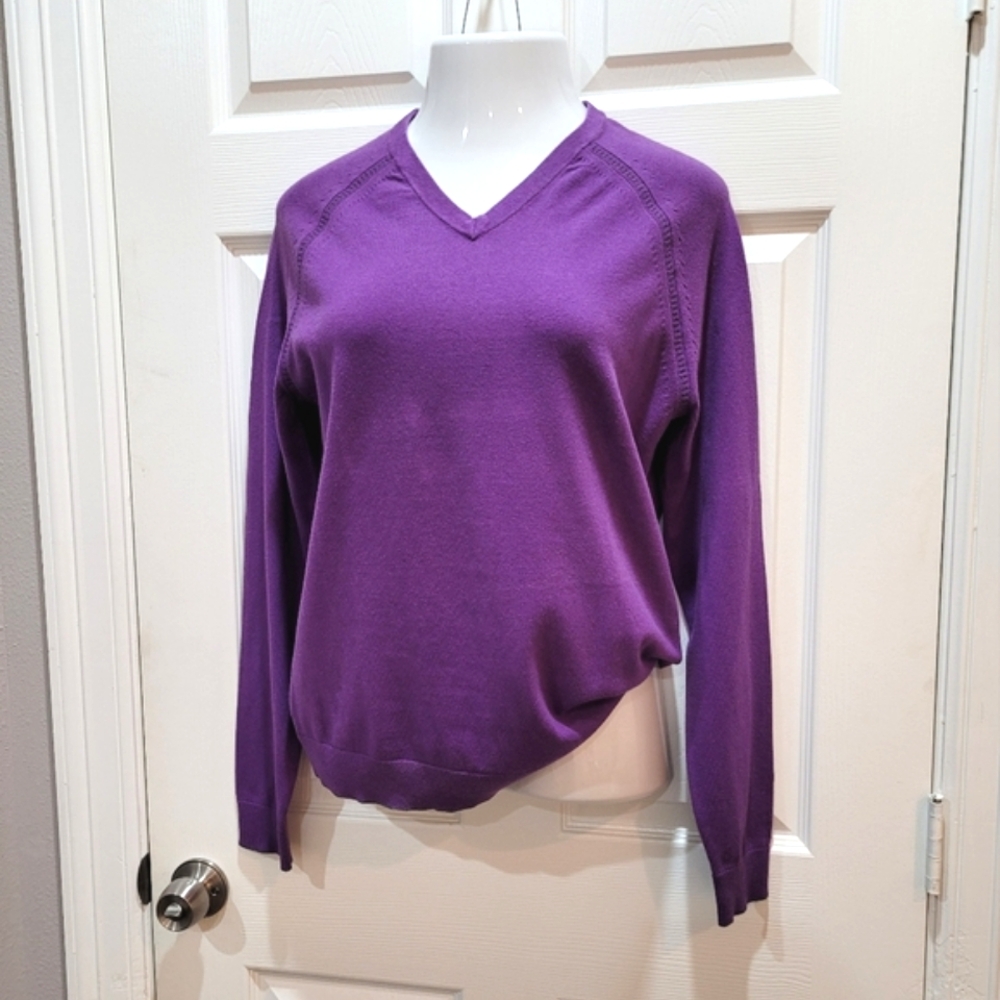Ted Baker purple cotton blend quality knit V-neck pullover fits Medium